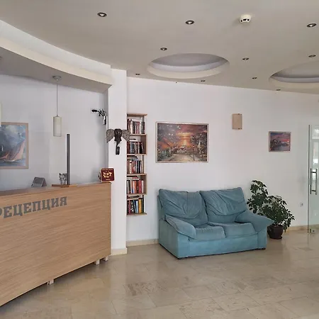 Hotel семеен анестес